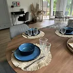 Lägenhet Ruhige Stadtperle Mit Garten *