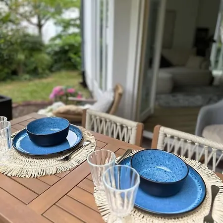 Ruhige Stadtperle Mit Garten Apartament