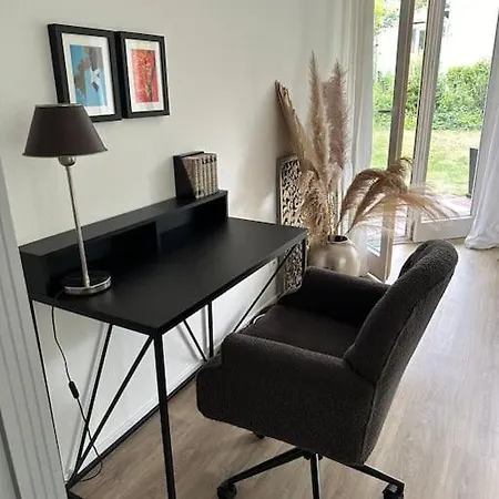 Ruhige Stadtperle Mit Garten Wiesbaden