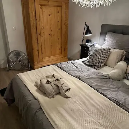 Apartament Ruhige Stadtperle Mit Garten