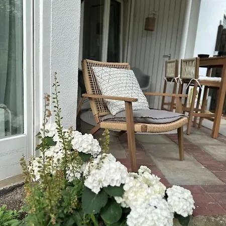 Ruhige Stadtperle Mit Garten Apartmán