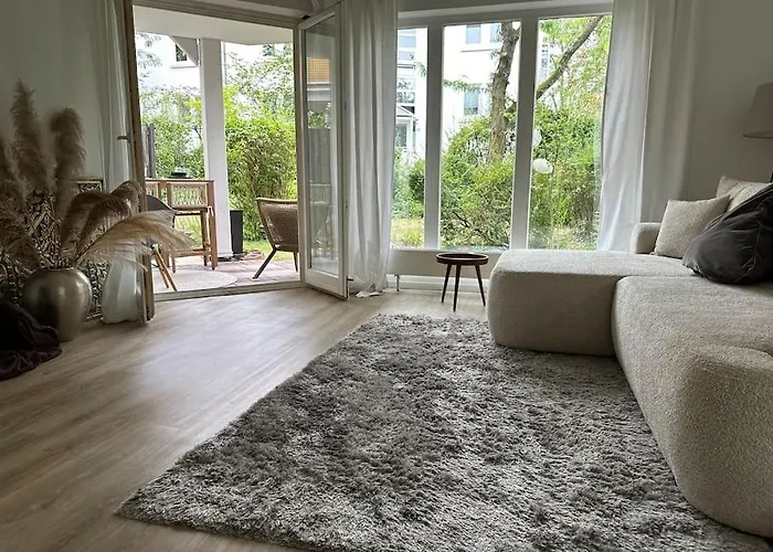 아파트 Ruhige Stadtperle Mit Garten