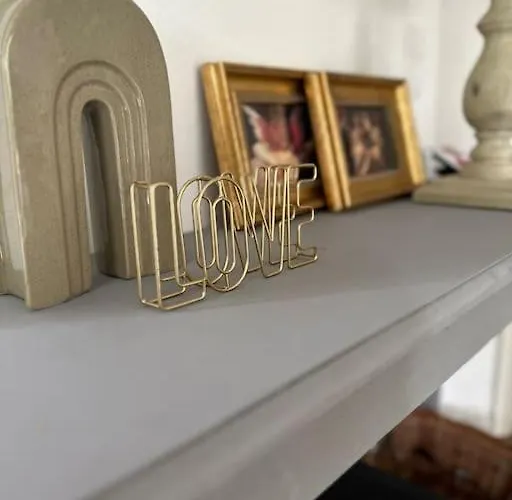 Ruhige Stadtperle Mit Garten