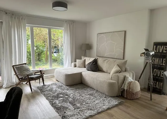 아파트 Ruhige Stadtperle Mit Garten *